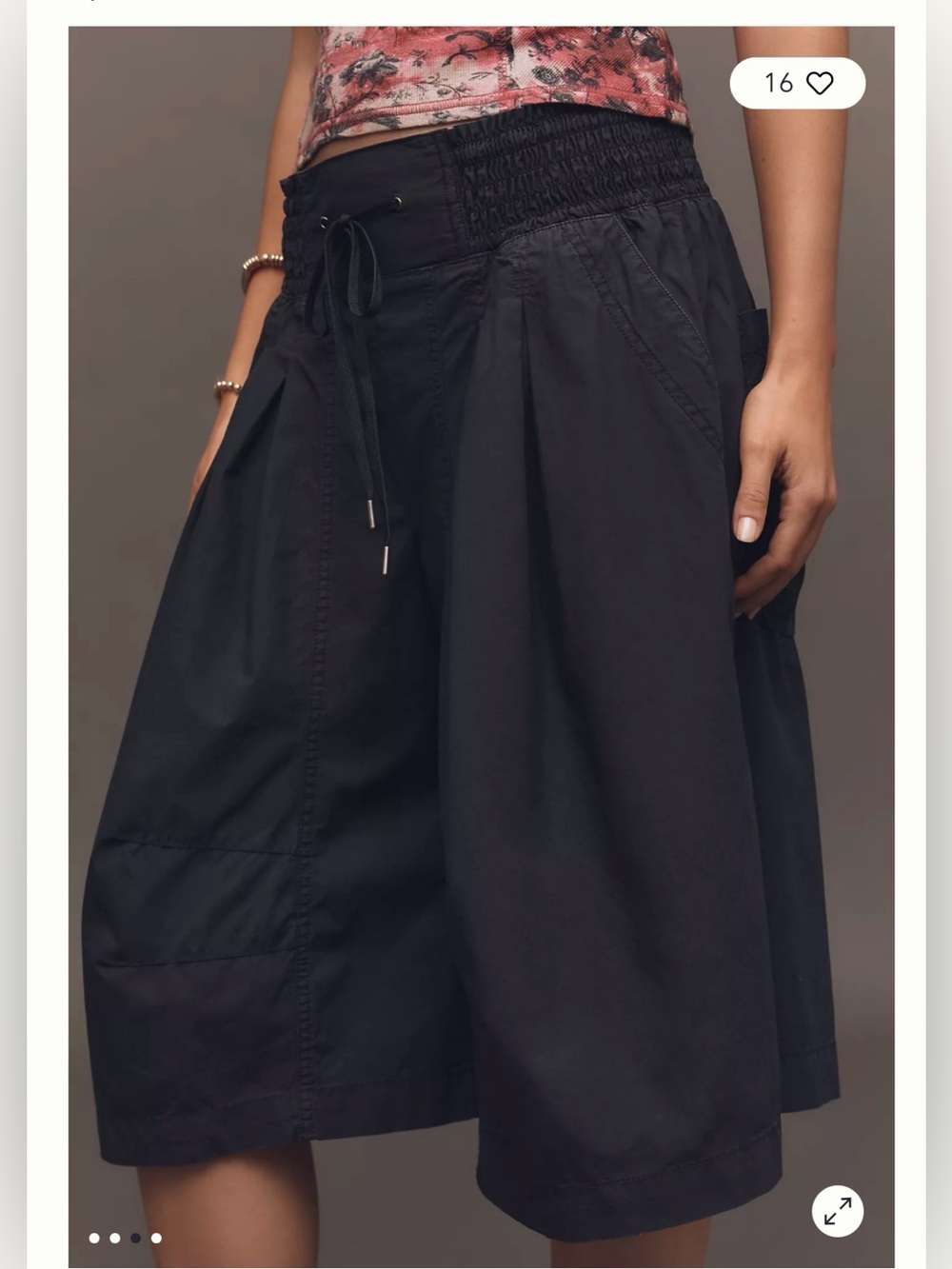 Anthropologie Ruched Poplin Black Culottes , size Small